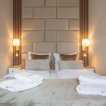 Ambria Apartments Rose Swinoujscie Bagian luar foto